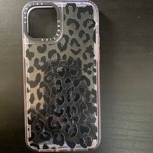 Leopard Castify iPhone 11 Pro case